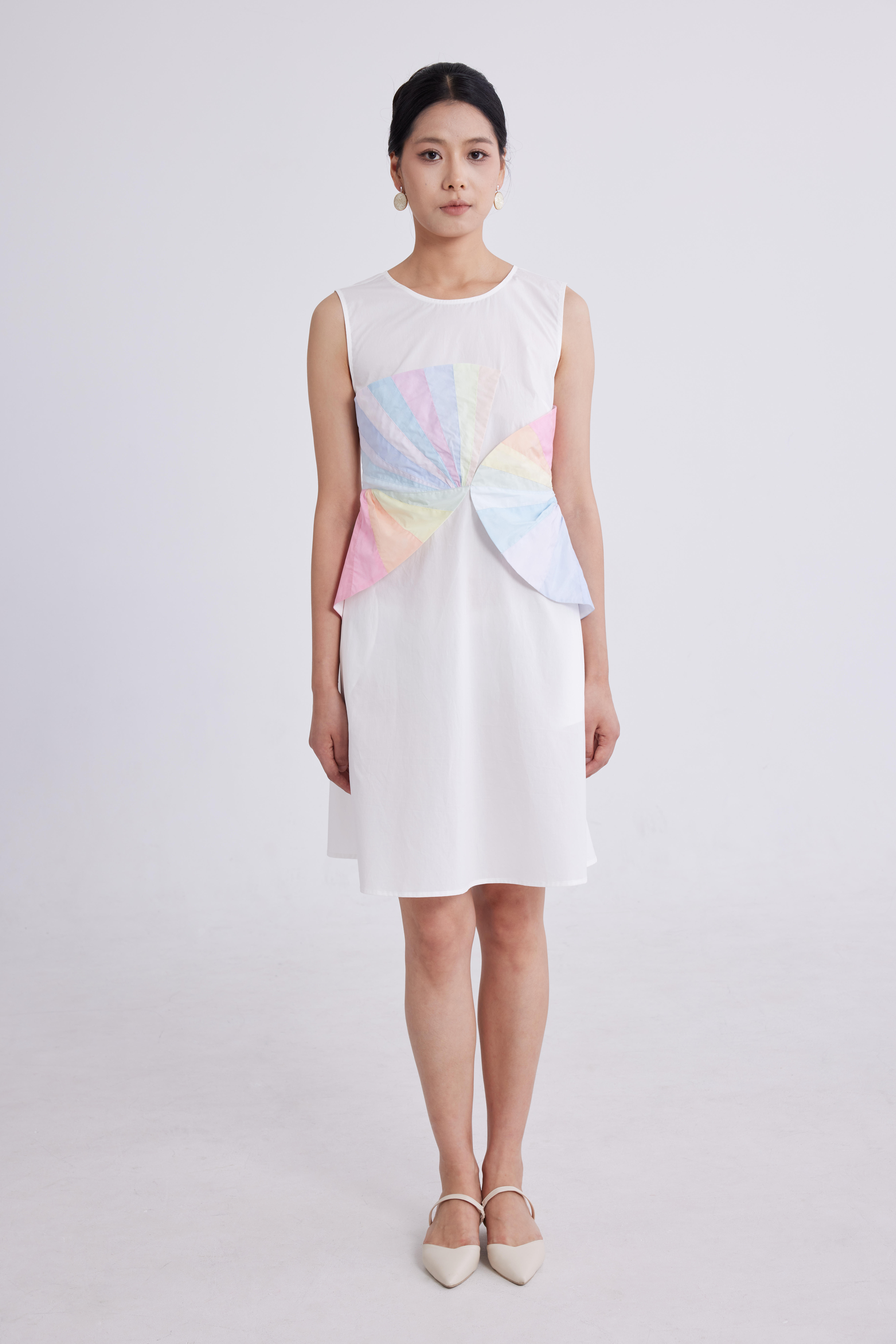 扇形色差连衣裙