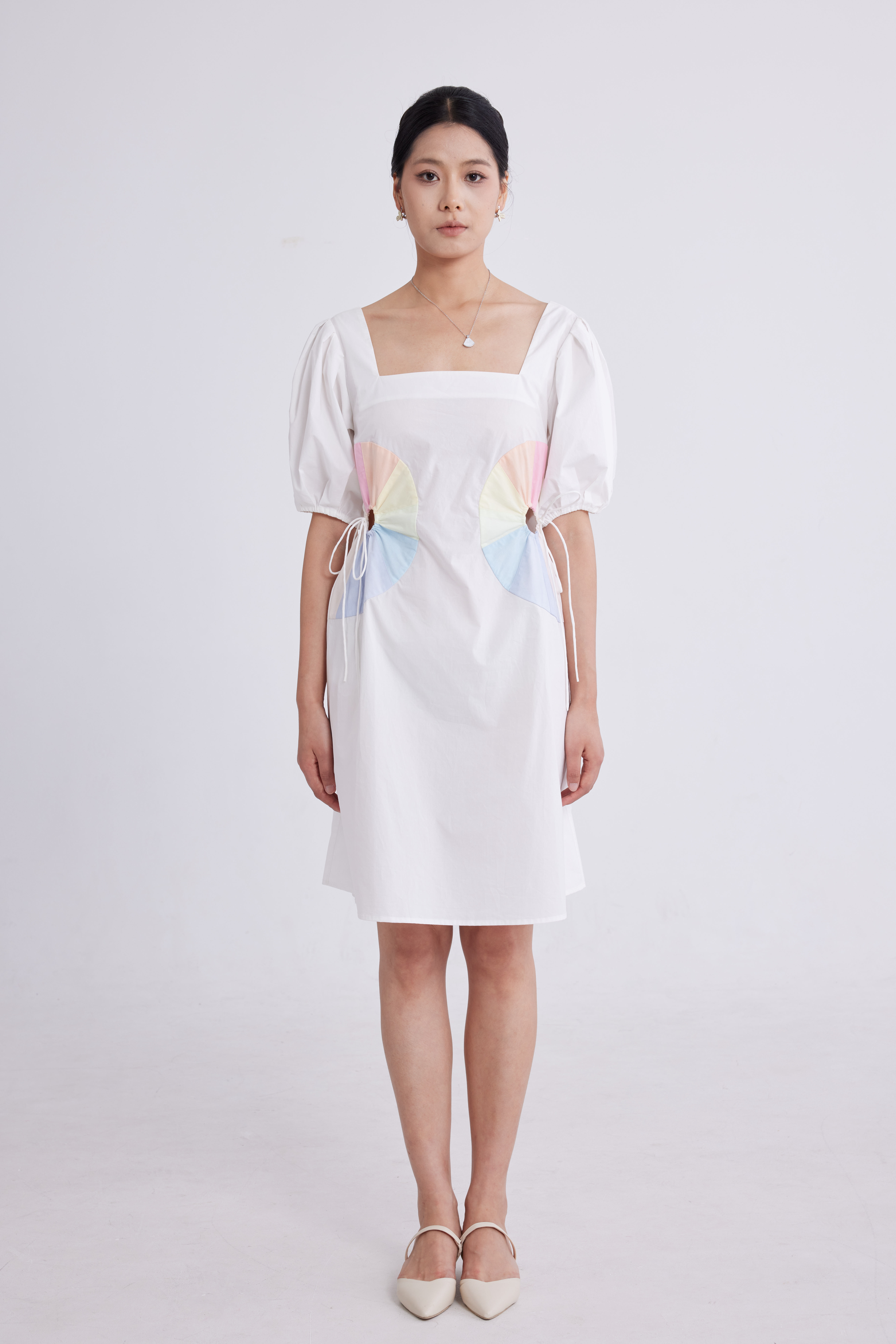 多色抽绳收腰裙